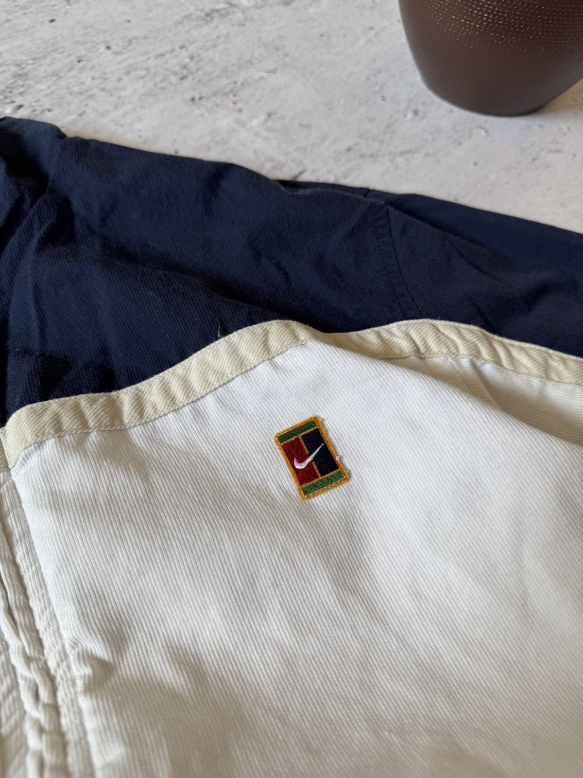 Nike × Vintage NIKE COURT VINTAGE BASIC LOGO OVERSIZE BAGGY LIGHT JACKET Size US S / EU 44-46 / 1 - 5 Thumbnail