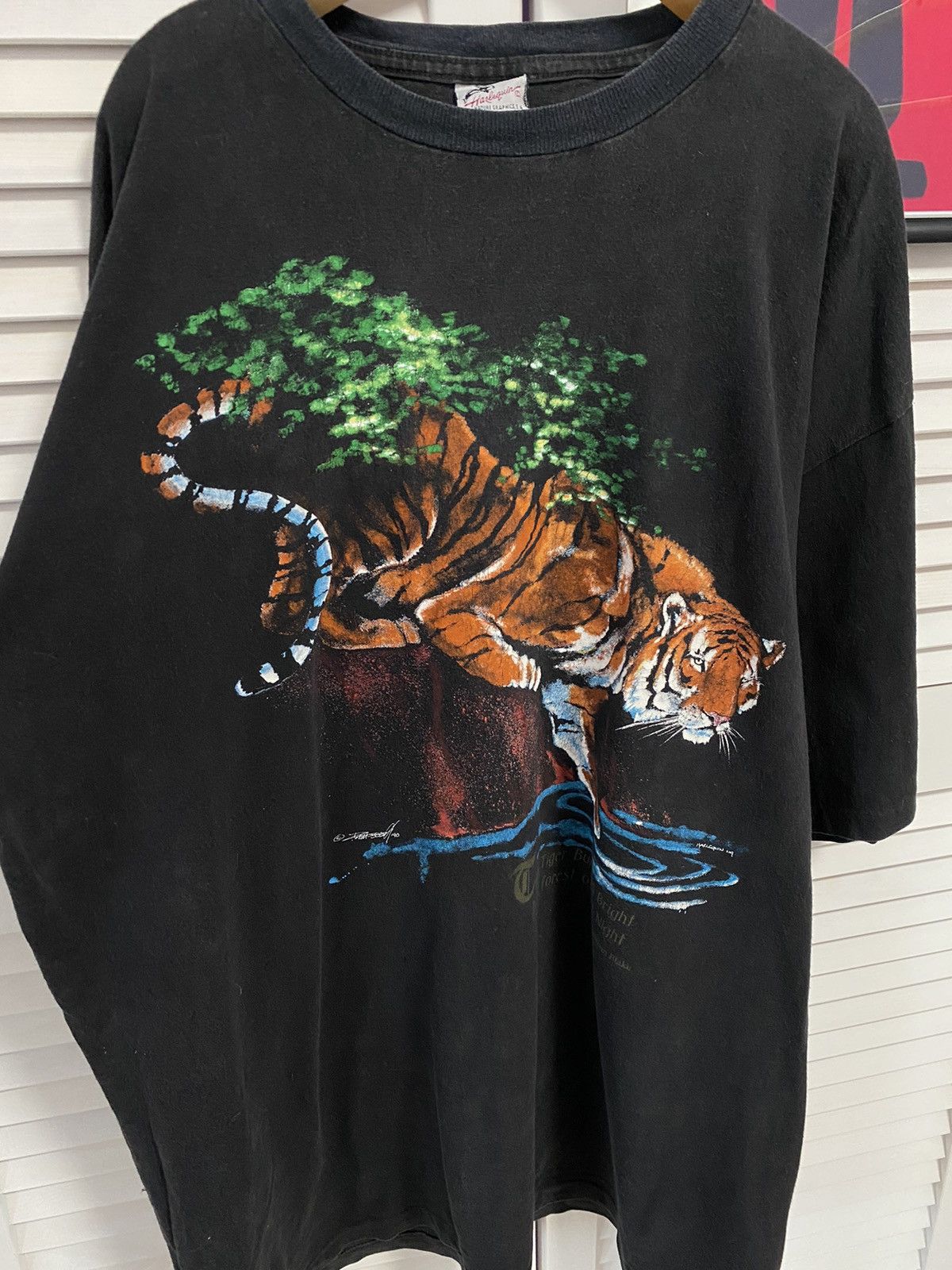 Vintage Vintage T-Shirt Harlequin Tiger Burning Bright 90s Graphic Size US XL / EU 56 / 4 - 3 Thumbnail