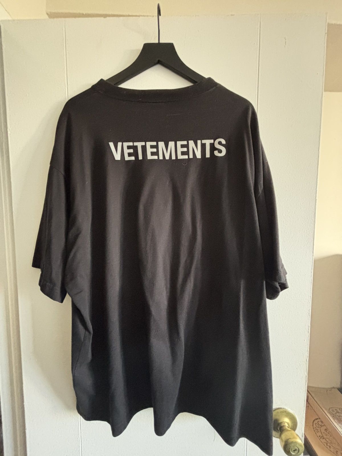 Vetements VETEMENTS REFLECTIVE LOGO T-SHIRT Size US L / EU 52-54 / 3 - 2 Thumbnail