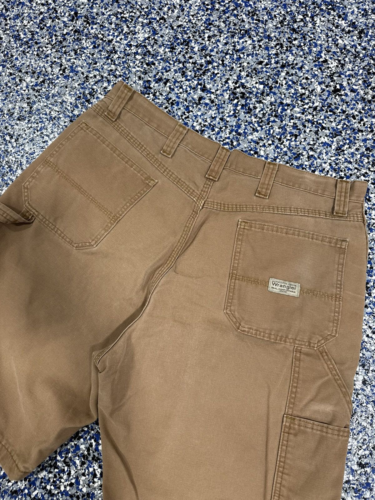 Wrangler Tan Wrangler Carpenter Shorts. Tagged 36 Size US 36 / EU 52 - 4 Thumbnail