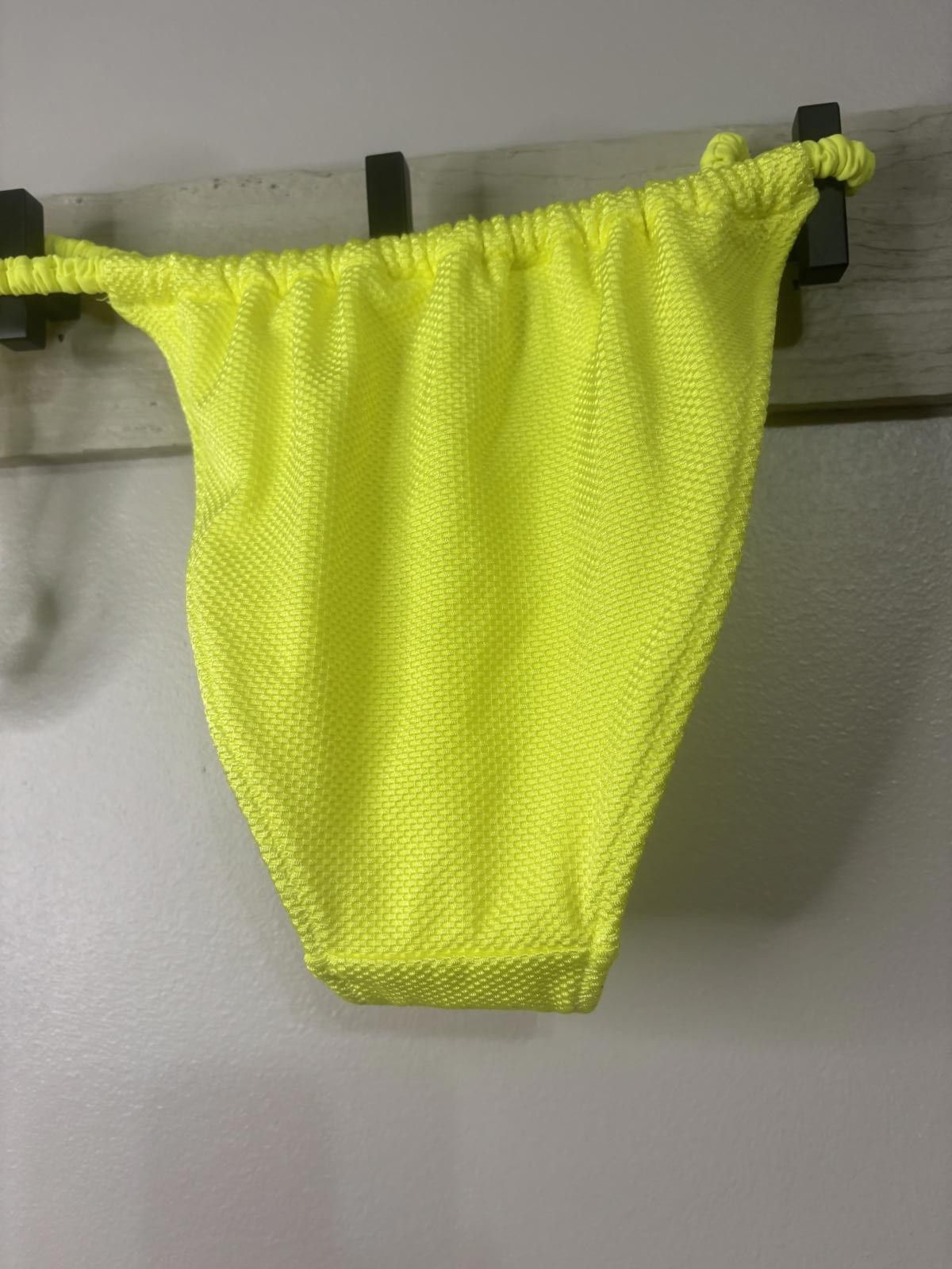 Designer Aerie Vibrant Yellow Mesh Bikini Bottoms - Stylish & Comfy Size ONE SIZE - 4 Thumbnail