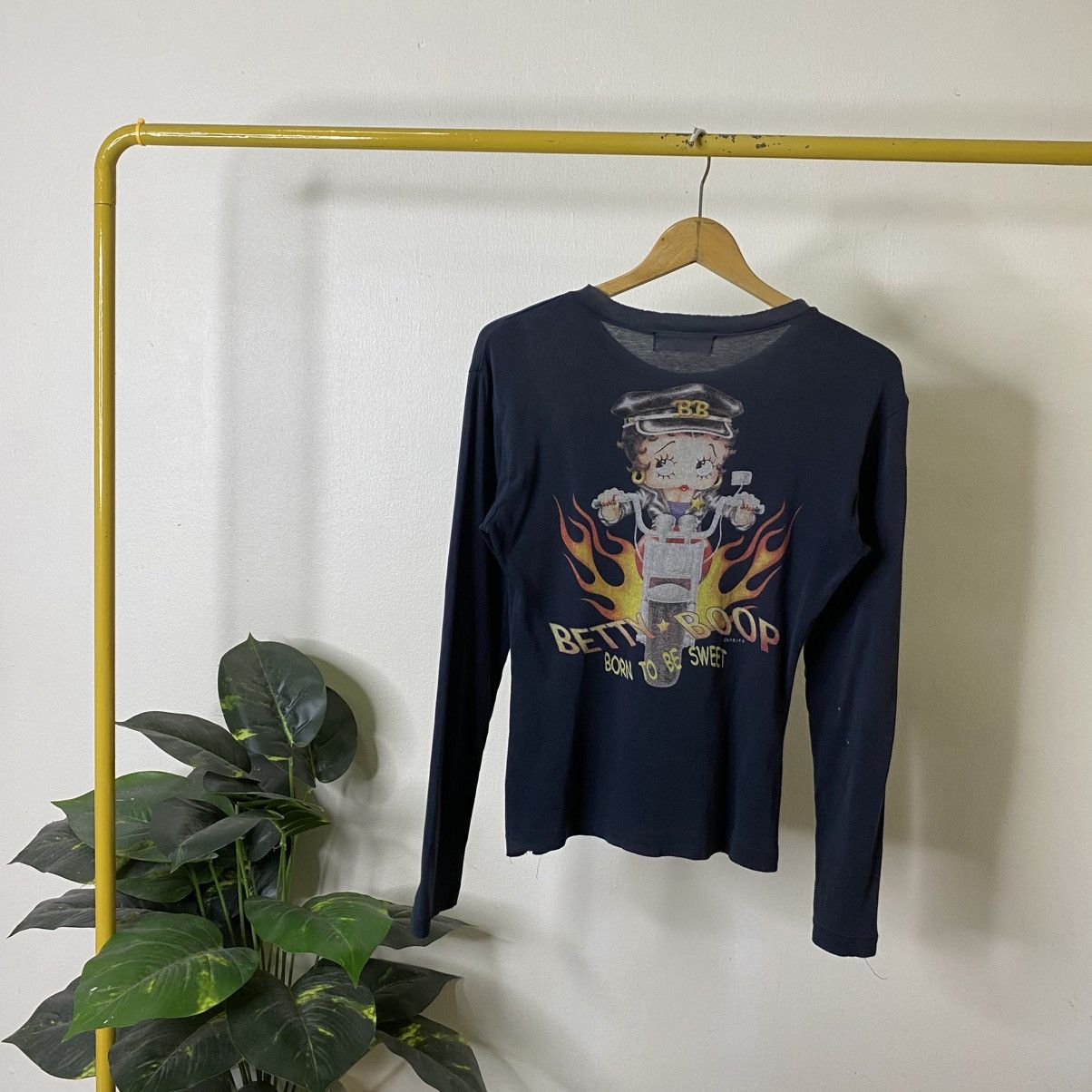 Cartoon Network Vintage 1990s Betty Boop Overprint Faded LS T Shirt Size US XS / EU 42 / 0 - 1 Thumbnail