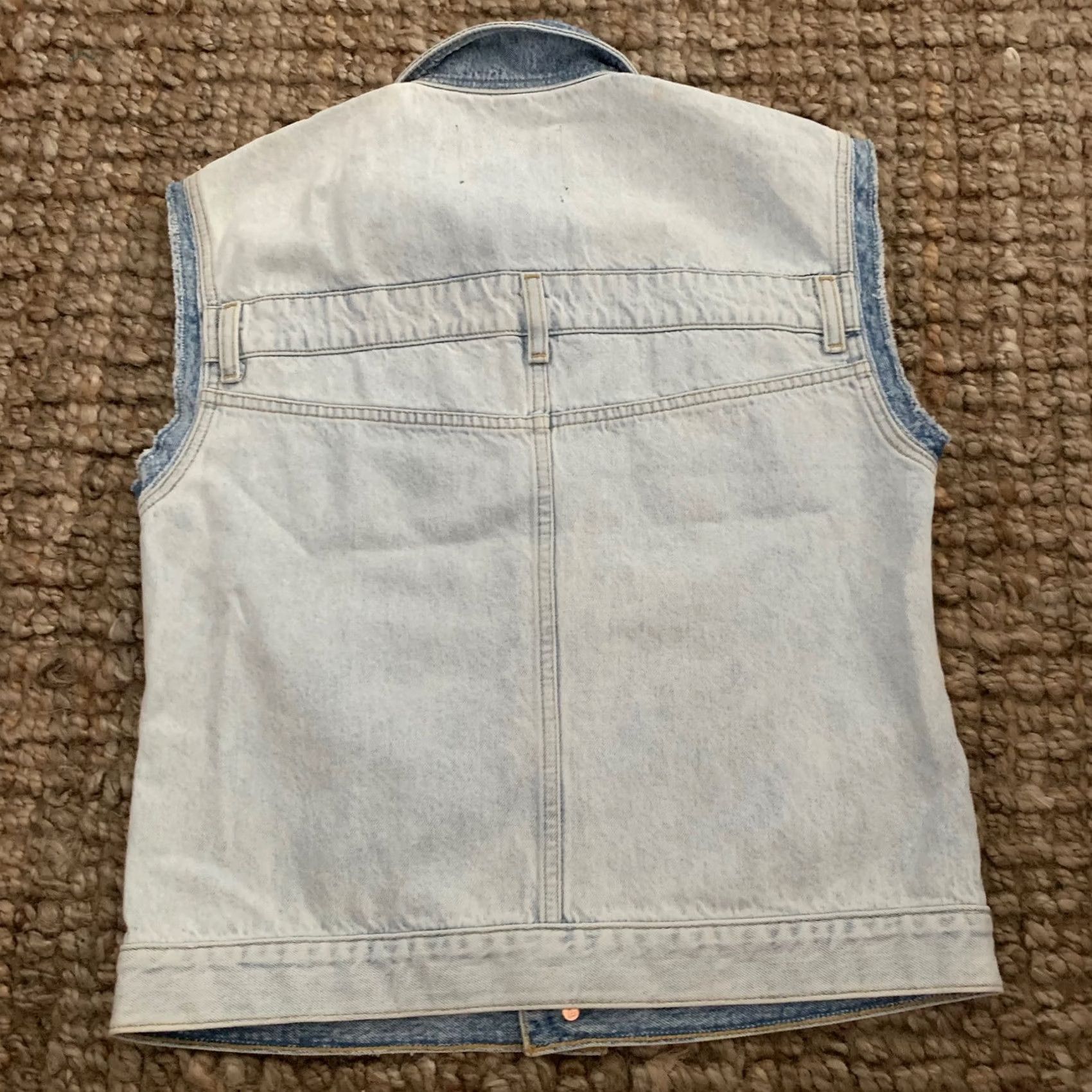 7 For All Mankind 7 For All Mankind Vest Womens Small Denim Two-Tone Jean Cutoff Italian Fabric Size 28" / US 6 / IT 42 - 5 Thumbnail
