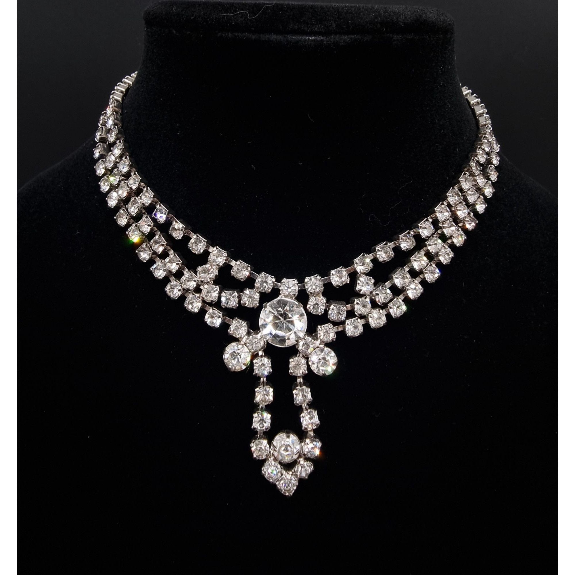 Vintage Vintage 1960s Rhinestone Choker Necklace With Cascading Crys Size ONE SIZE - 1 Thumbnail