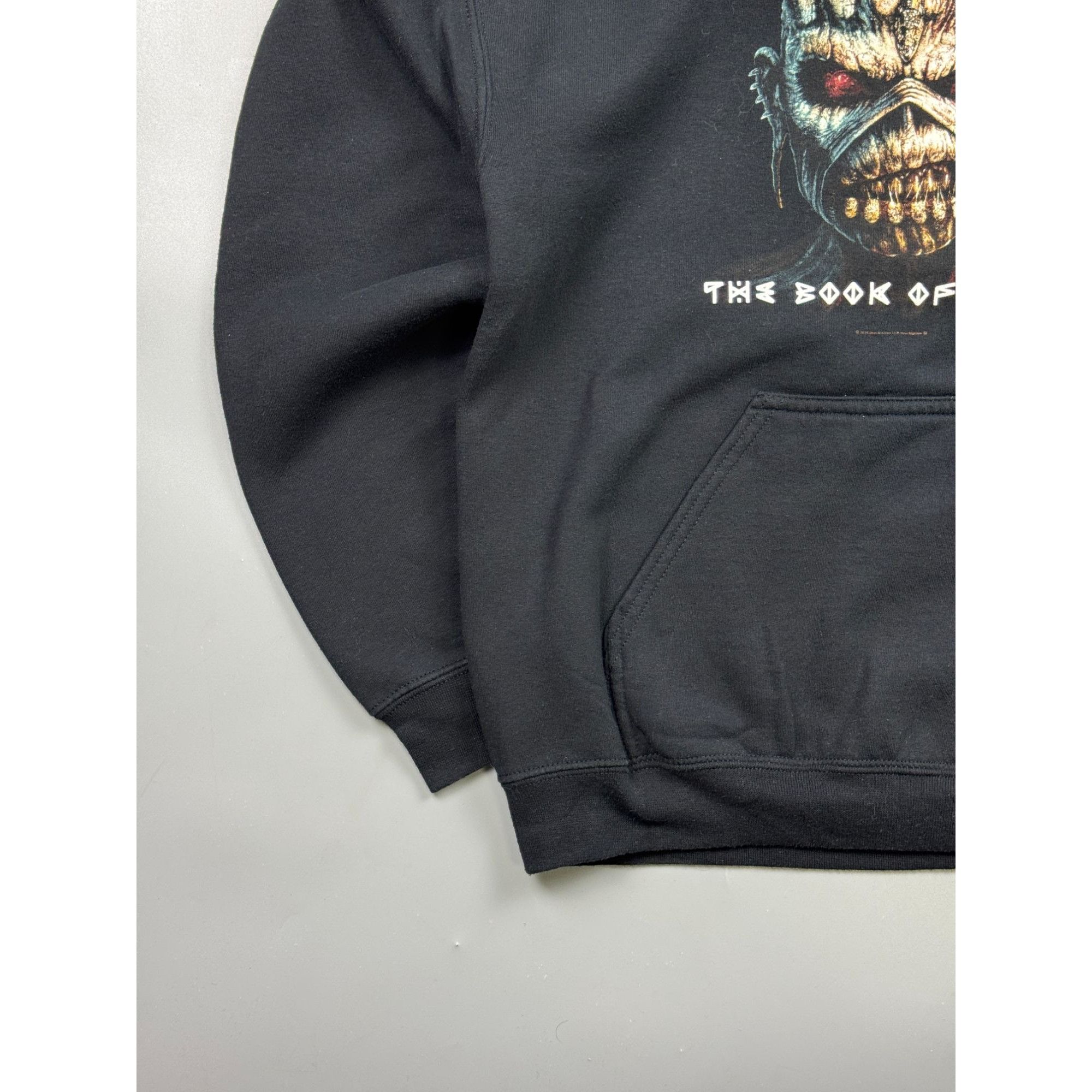 Iron Maiden 2018 Iron Maiden Book of Souls Official Hoodie Size US S / EU 44-46 / 1 - 2 Thumbnail