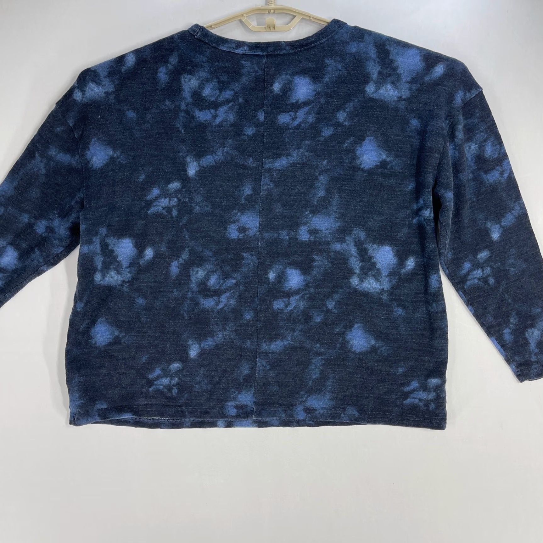 Old Navy Old Navy Shirt Womens XL Blue Tie Dye Print Lightweight Casual Sweatshirt Sweatshirt Size XL / US 12-14 / IT 48-50 - 3 Thumbnail