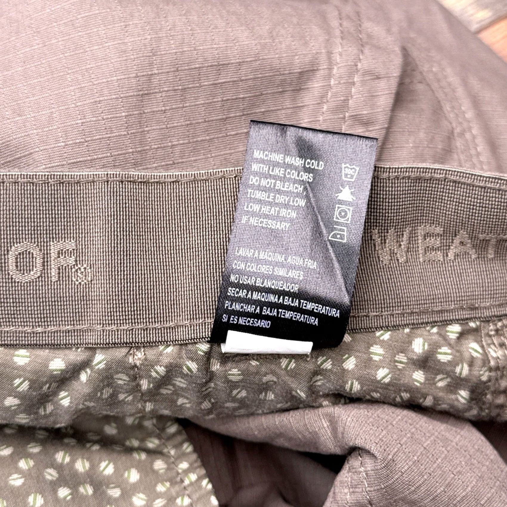 Weatherproof Weatherproof Mens 40W Short Chino Cotton Spandex Walnut Zip Pocket Outdoor Relaxed Size US 40 / EU 56 - 7 Thumbnail