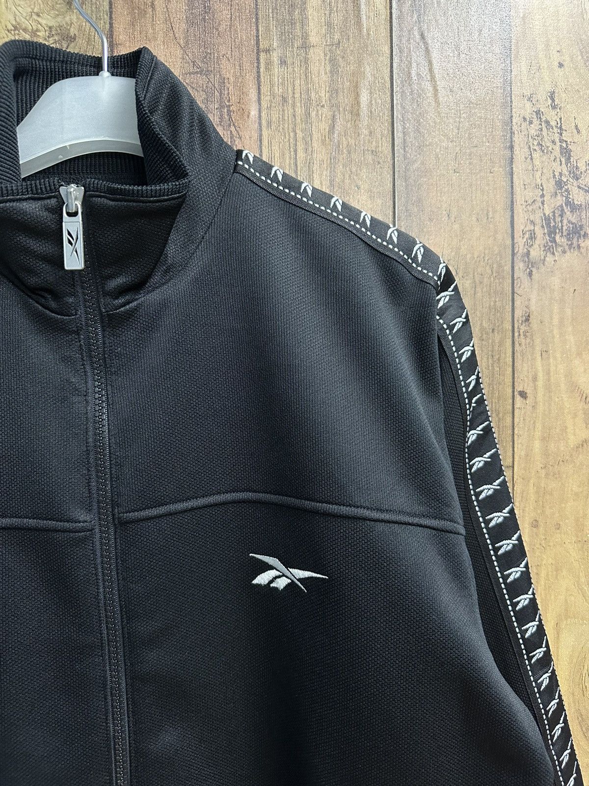Reebok × Vintage Vintage Reebok Sidetape 90s Zipper Tracktop Z03 Size US M / EU 48-50 / 2 - 5 Thumbnail