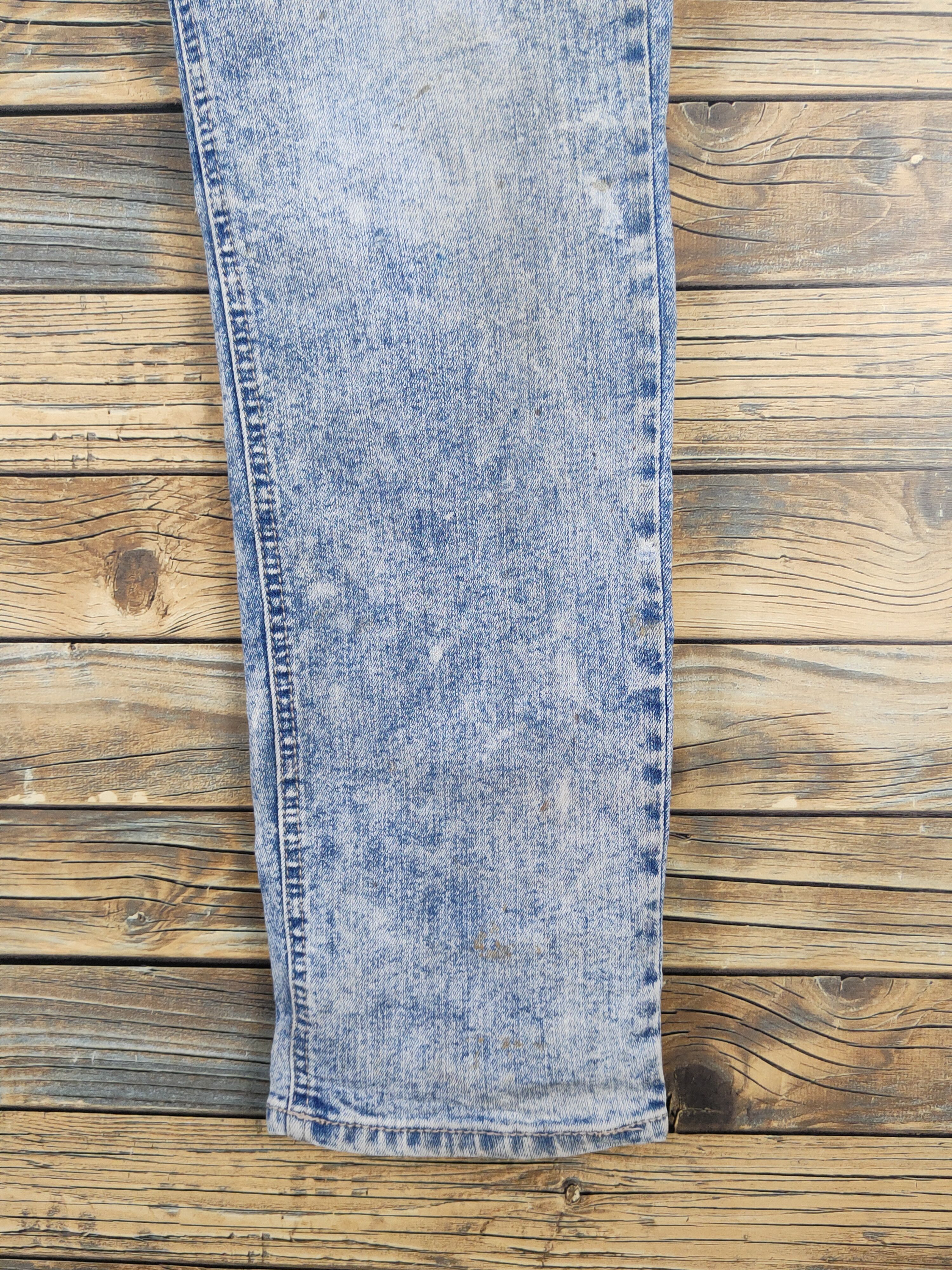 Japanese Brand Avail Mode Blue Distressed Ripped vintage denim Jeans #W1565 Size US 34 / EU 50 - 6 Thumbnail