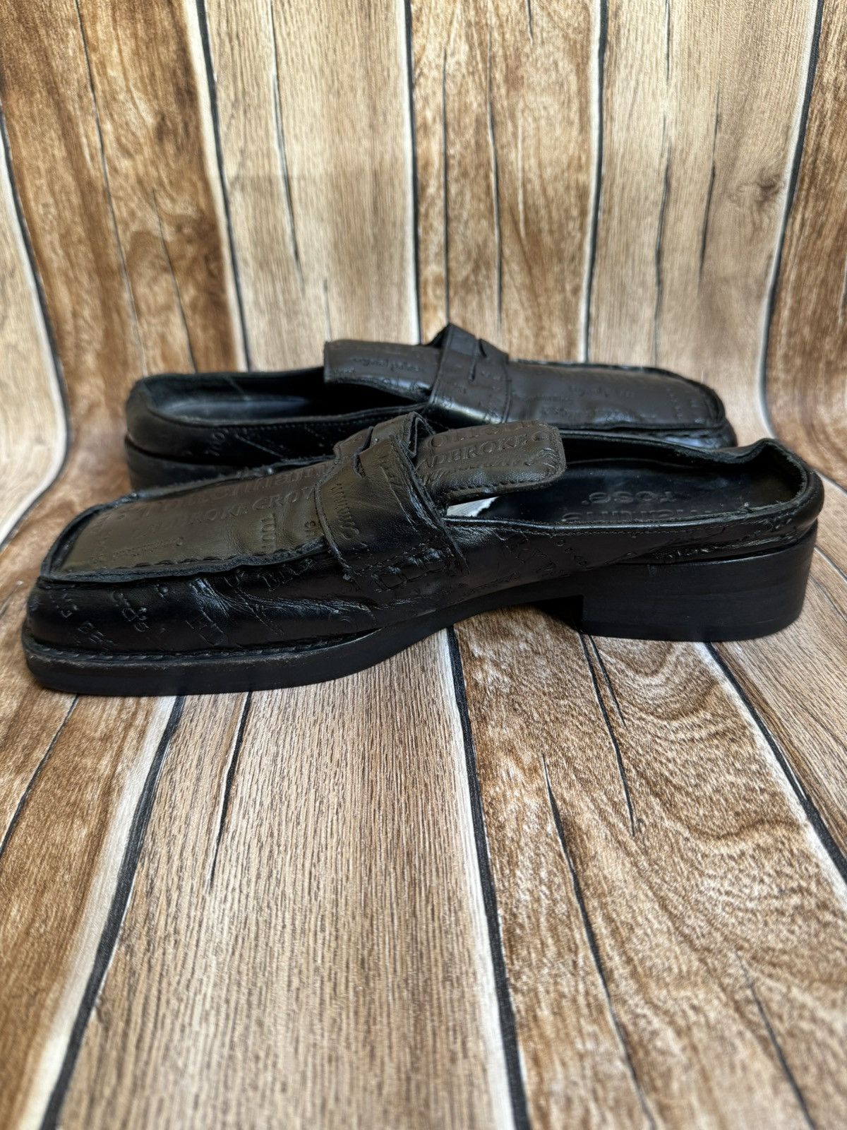Martine Rose text embossed square toe mules Size US 8.5 / IT 38.5 - 8 Thumbnail