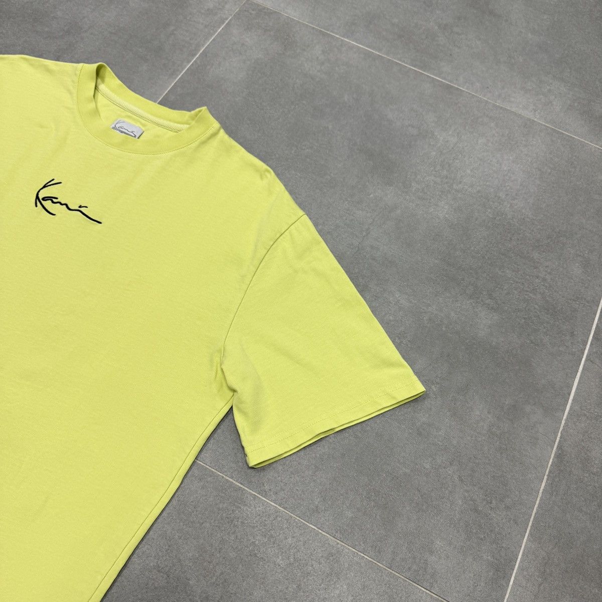 Karl Kani Karl Kani Center Embroidered Logo T-Shirt Size M Oversized Size US M / EU 48-50 / 2 - 5 Thumbnail