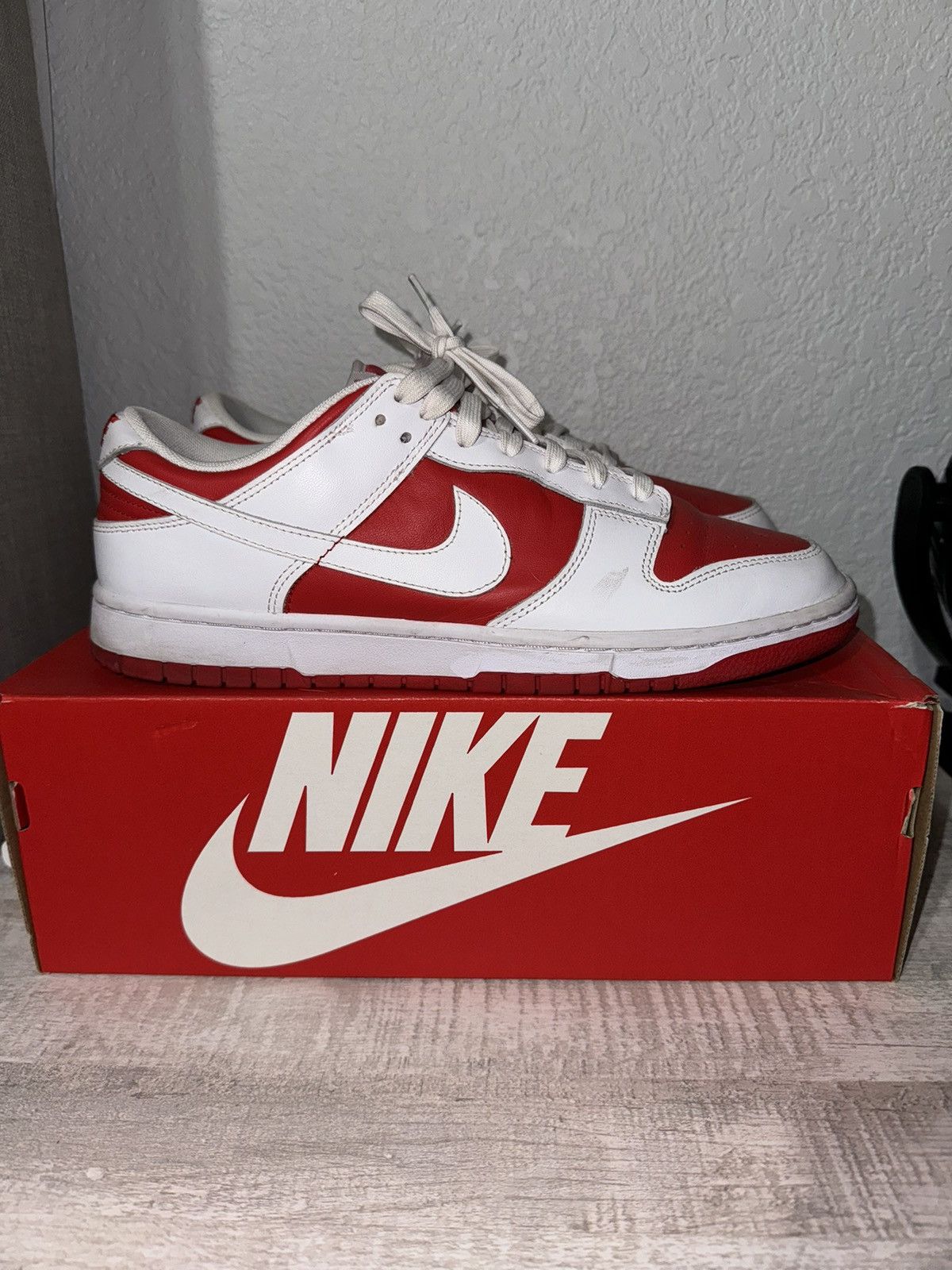 Nike Nike Dunk Low Championship Red Size US 11 / EU 44 - 2 Thumbnail