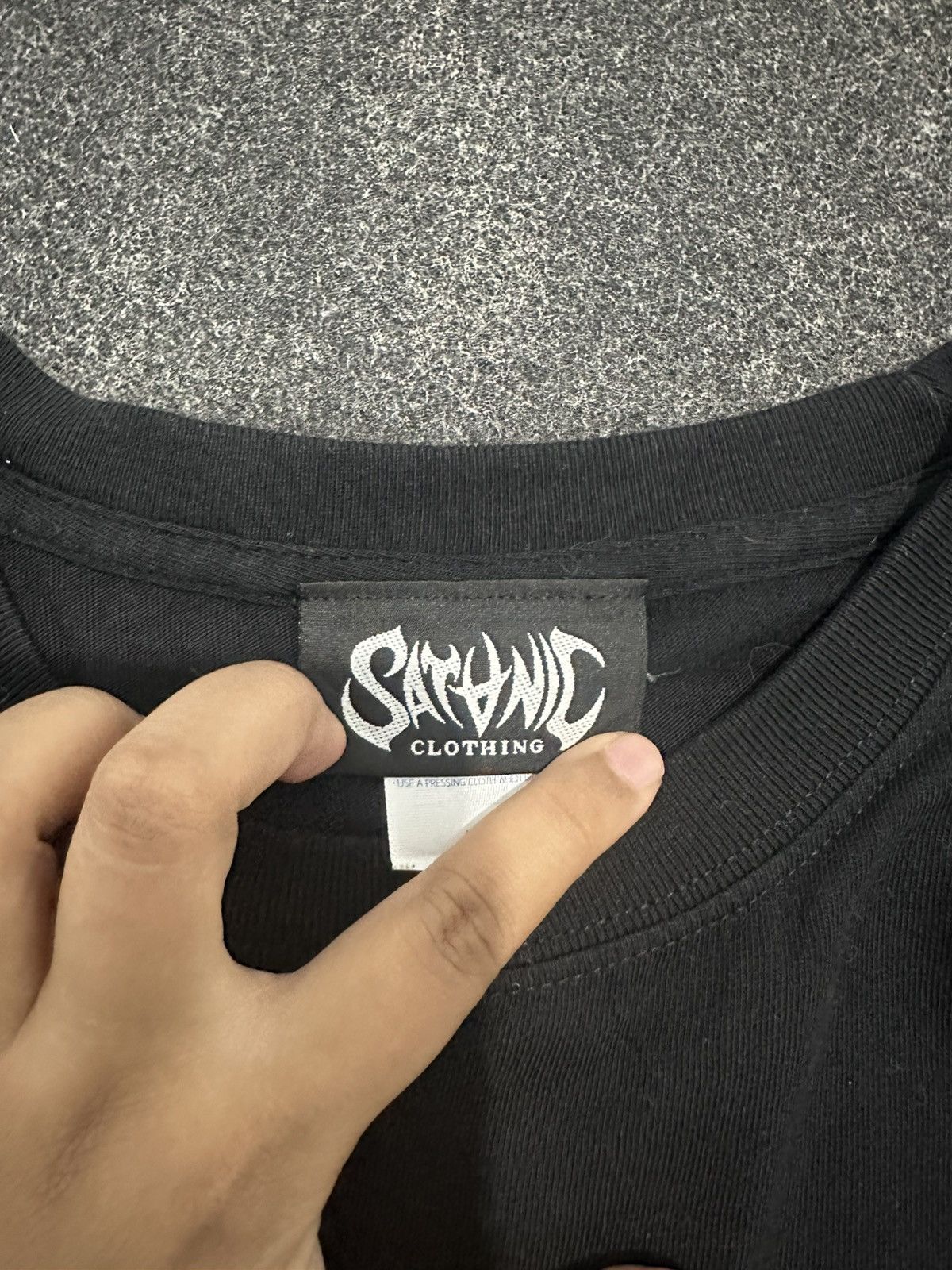 Band Tees Satanic carnival’24 Tshirt Size US XL / EU 56 / 4 - 3 Thumbnail