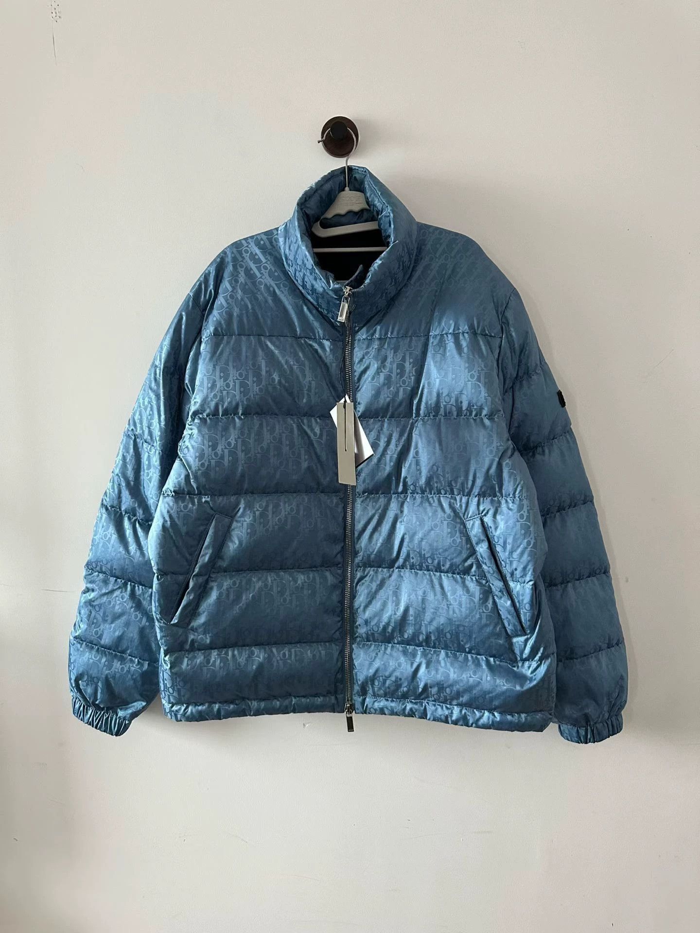 Dior Dior all over print puffer 52 new try-on Size US L / EU 52-54 / 3 - 1 Thumbnail