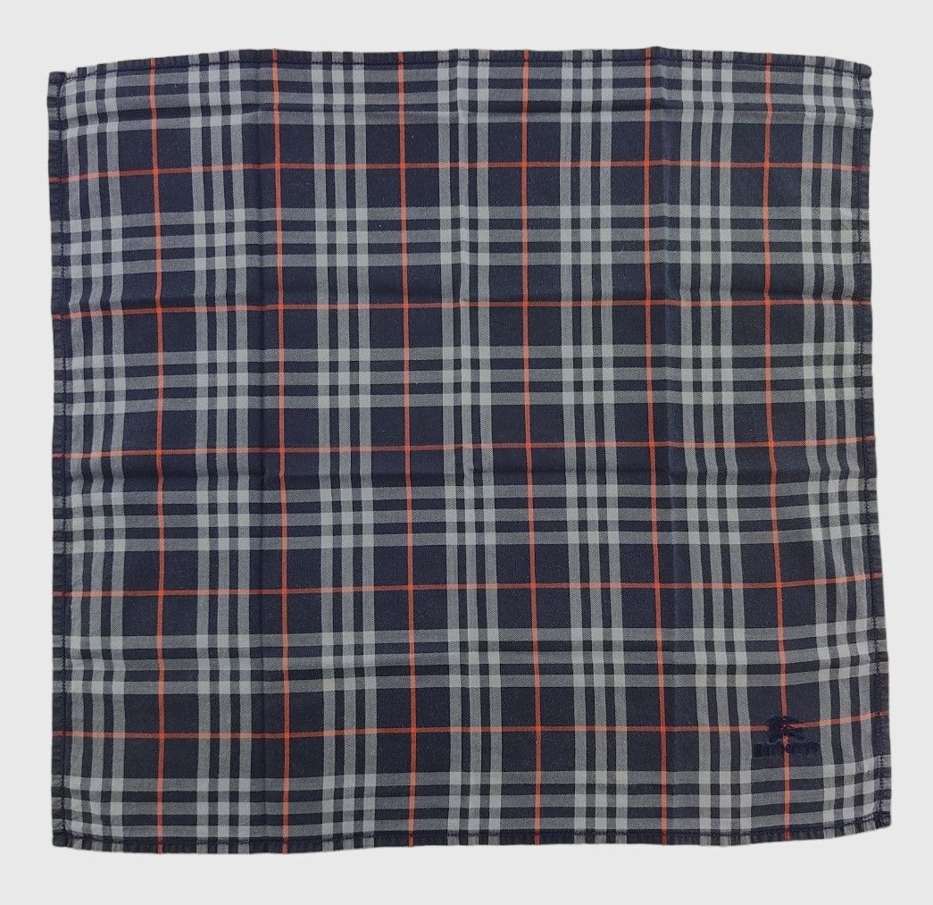Burberry Vintage Burberry Handkerchief Neckerchief Bandana H010A Size ONE SIZE - 1 Thumbnail