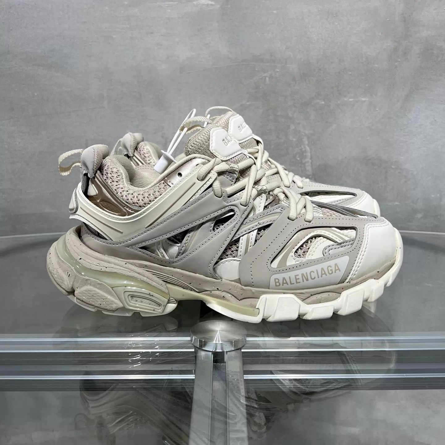 Balenciaga Balenciaga BLCG Track Latte 35 Wmns Size US 4.5 / IT 34.5 - 4 Thumbnail