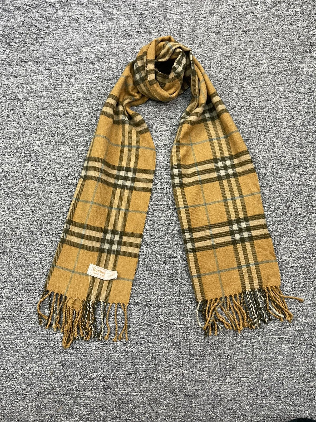 Burberry × Vintage Vintage Burberry Nova Check Cashmere Scarf Muffler Size ONE SIZE - 1 Thumbnail