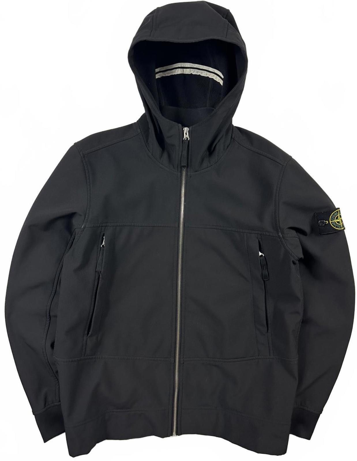 Stone Island Stone Island Soft Shell R Hooded Jacket Black Medium | Grailed