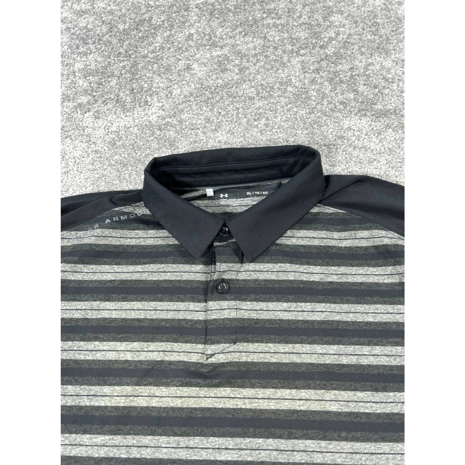 Under Armour Under Armour Polo Shirt Mens XL Gray Black HeatGear Golf Shirt Polo Short Sleeve Sports Casual Mens XL Black HeatGear Under Armour Polo Shirt Golf Size US XL / EU 56 / 4 - 2 Thumbnail