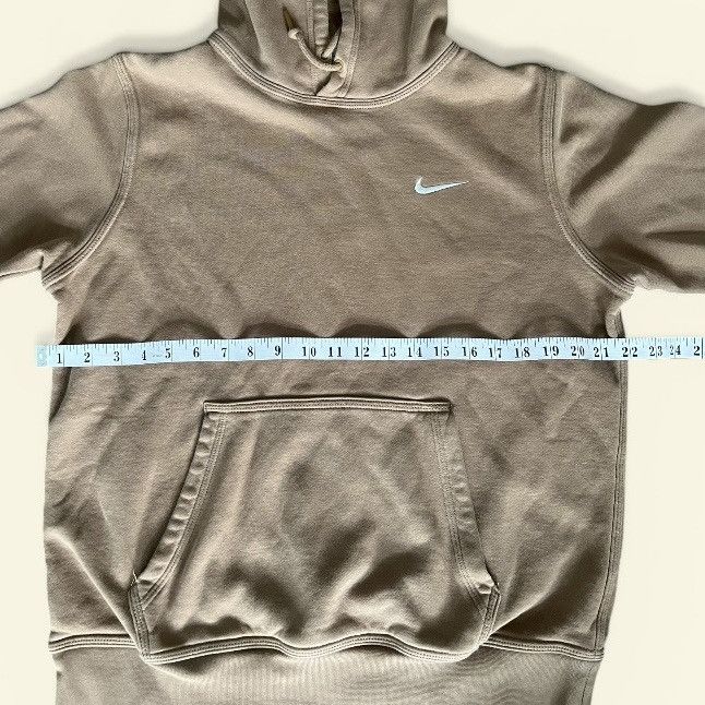Nike Nike Beige Classic Pullover Hoodie (Mens M) Size US M / EU 48-50 / 2 - 4 Thumbnail