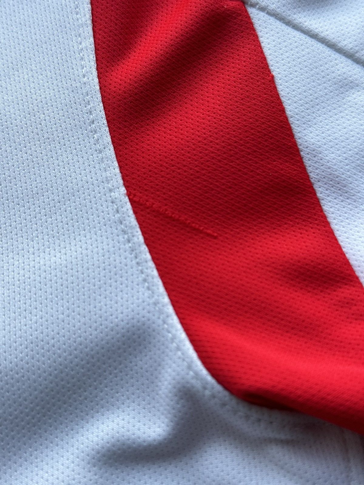 Nike South Korea National Team 14/15 Away Football Soccer Jersey Size US S / EU 44-46 / 1 - 21 Thumbnail