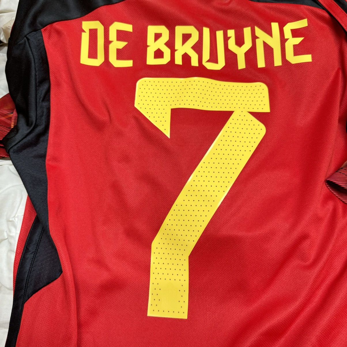 Adidas Belgium World Cup 2022 home shirt #7 De Bruyne Size US S / EU 44-46 / 1 - 4 Thumbnail