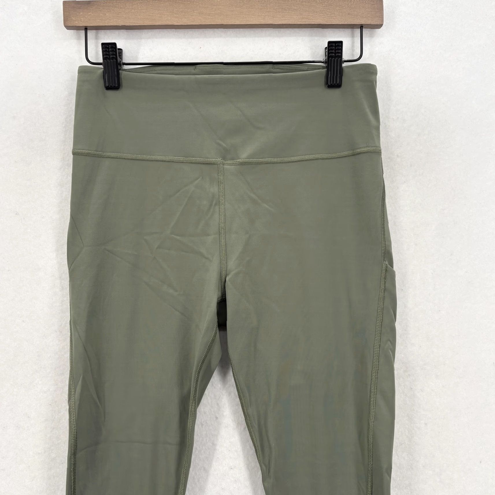 Athleta Athleta Leggings Womens Small Green Pockets 7/8 Tight Stash Pocket Gym & Training Size 28" / US 6 / IT 42 - 2 Thumbnail