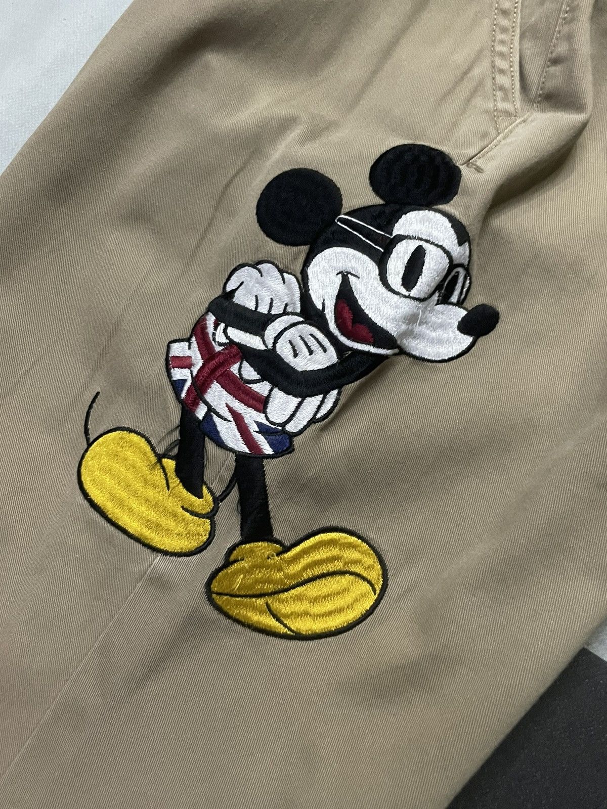 Dickies × Mickey Mouse Dickies X Mickey mouse embroidered khakis pants regular cut Size 29" - 13 Thumbnail