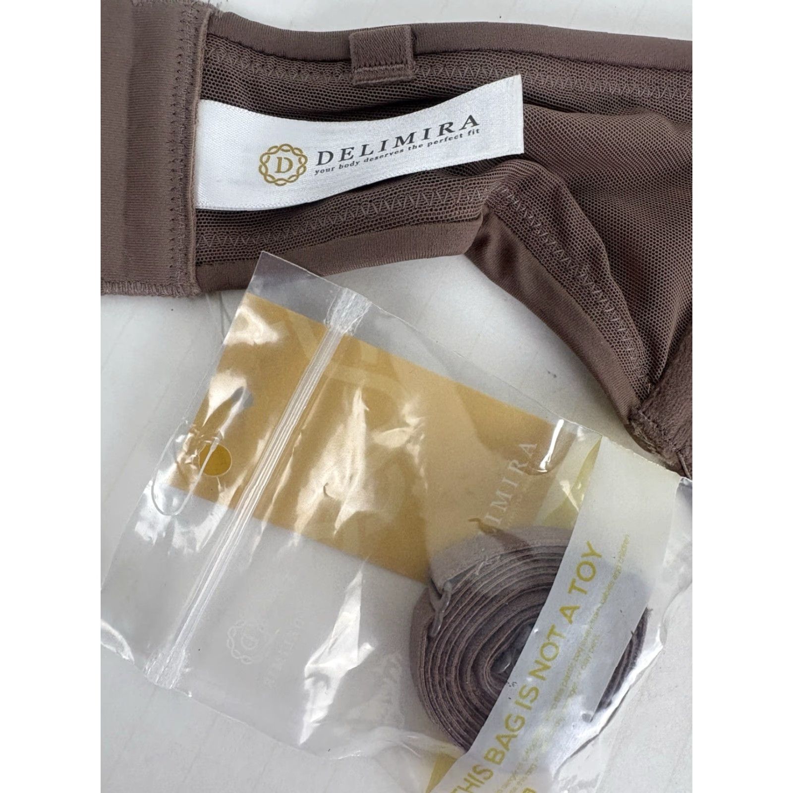 Vintage DELIMIRA Brown Minimizer Strapless Bra Women Size 32D New Classic Preppy Size ONE SIZE - 4 Thumbnail