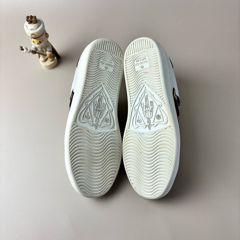 Gucci Gucci Ace "Year of the Dog" Fashion Sneakers Size US 5 / IT 35 - 7 Thumbnail