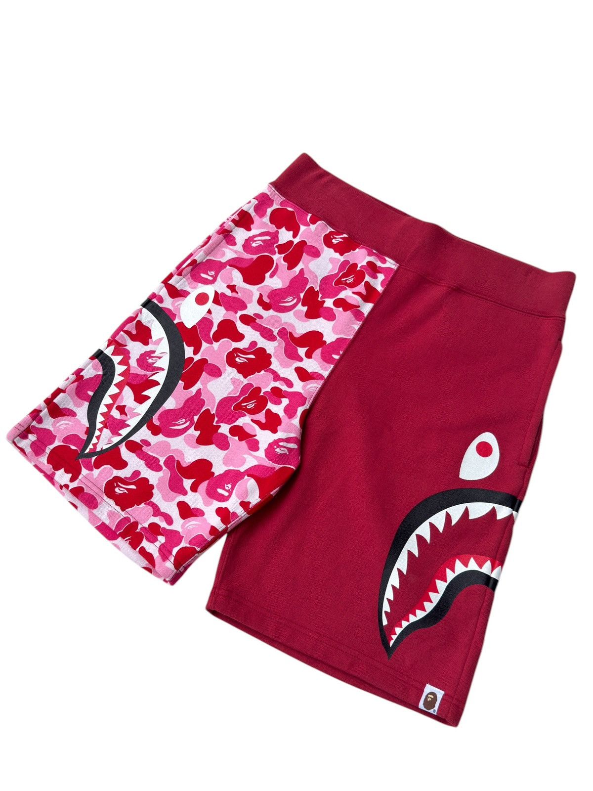 Bape BAPE ABC Split Camo Side Shark Sweat Shorts Red/Pink Size US 33 - 3 Thumbnail