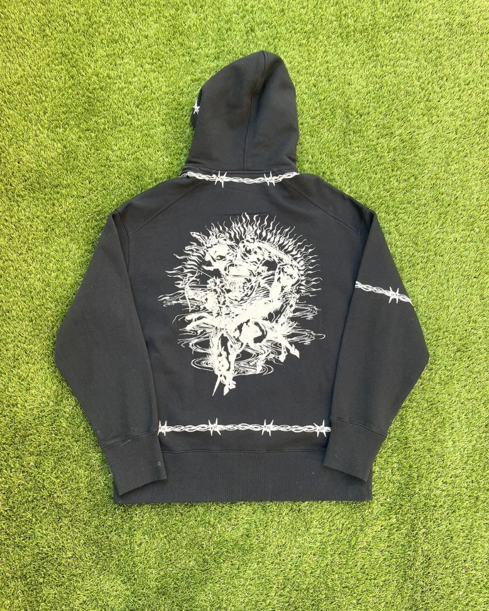 Givenchy Givenchy FW21 Barbed Wire Eagle Gothic Destroy Lonely Hoodie Size US L / EU 52-54 / 3 - 2 Thumbnail