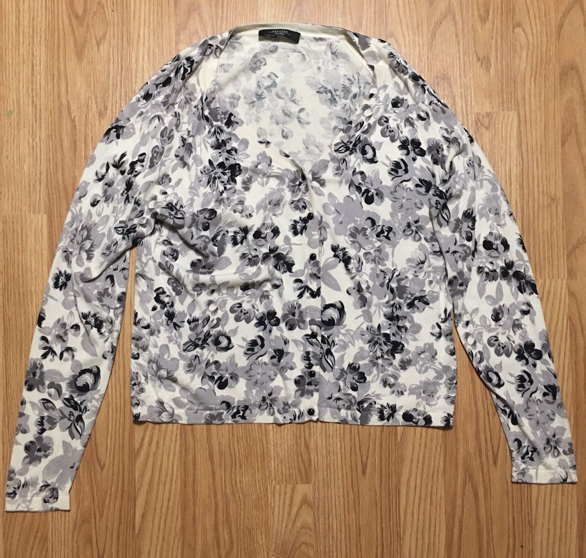 Max Mara × Weekend Max Mara Weekend Max Mara Floral Design Wool Blend Knit Cardigan Size M / US 6-8 / IT 42-44 - 5 Thumbnail