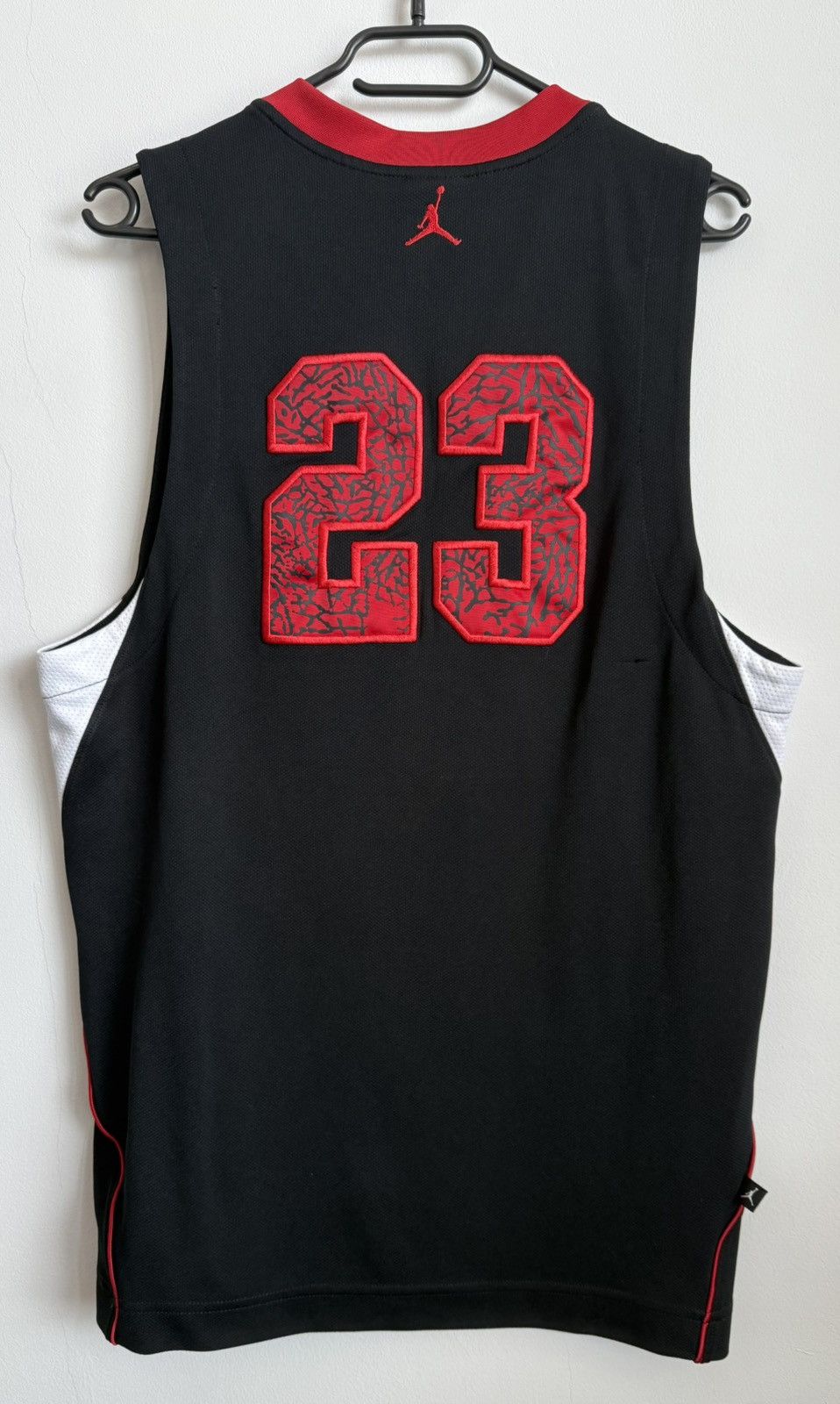 Jordan Brand Vintage Jordan Brand #23 Elephant Print Jersey Size US S / EU 44-46 / 1 - 3 Thumbnail