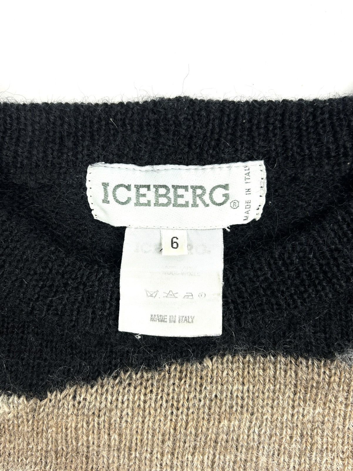 Iceberg rare Iceberg 90s Cartoon Racing Wool Sweater Vintage Italy Size US L / EU 52-54 / 3 - 15 Thumbnail