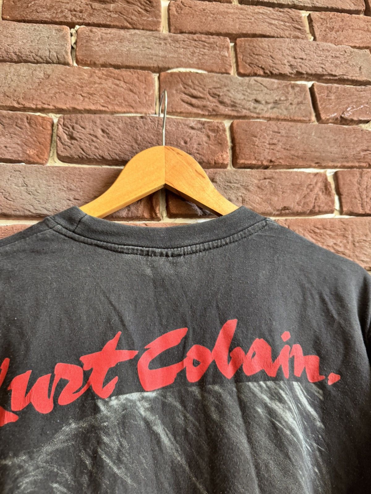 Band Tees Vintage 90s Nirvana Kurt Cobain Buddhist Grunge Band T shirt Size US L / EU 52-54 / 3 - 6 Thumbnail