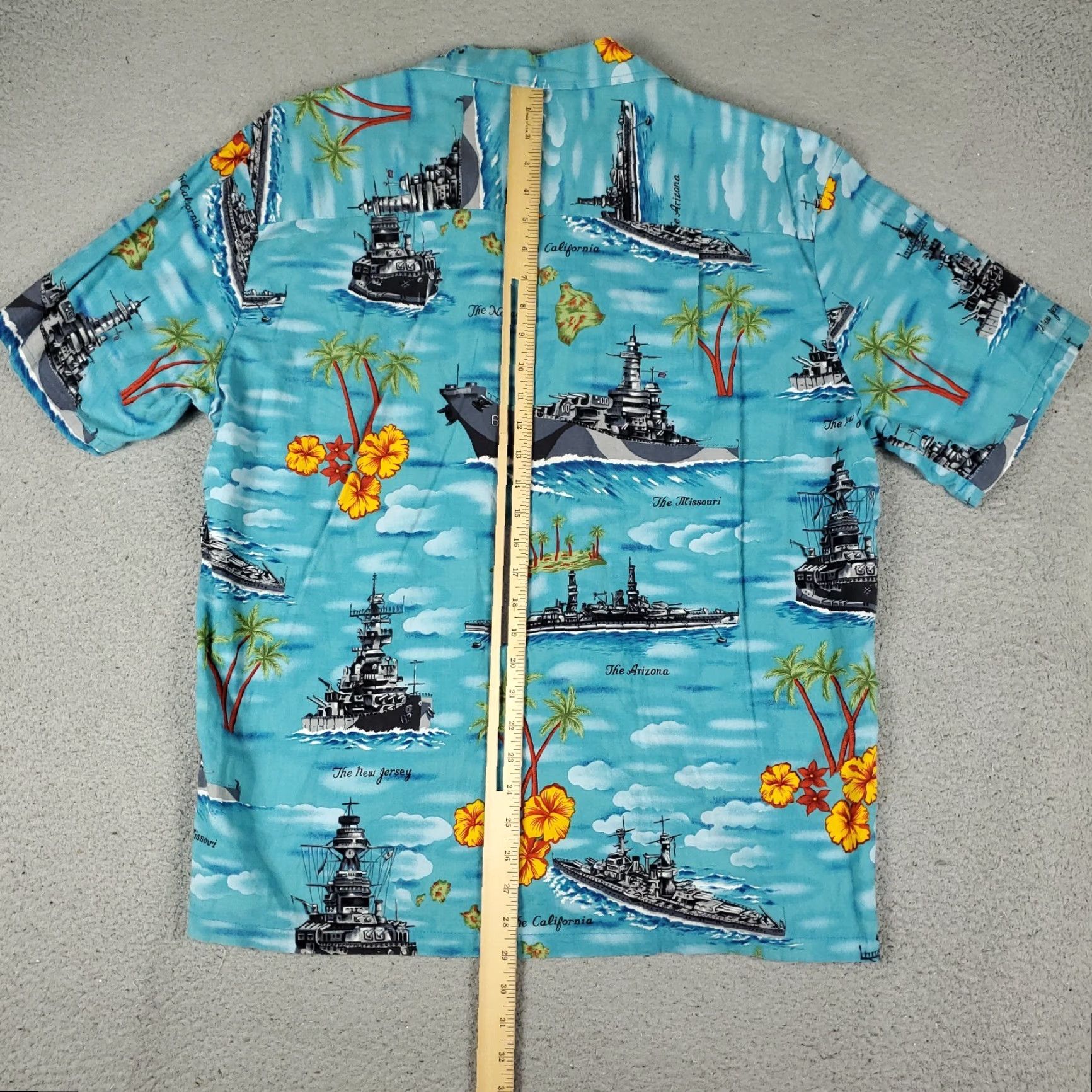 Vintage Kalaheo Shirt Mens Large Blue Battleship Print Hawaiian Button Up Short Sleeve Shirt Size US L / EU 52-54 / 3 - 3 Thumbnail