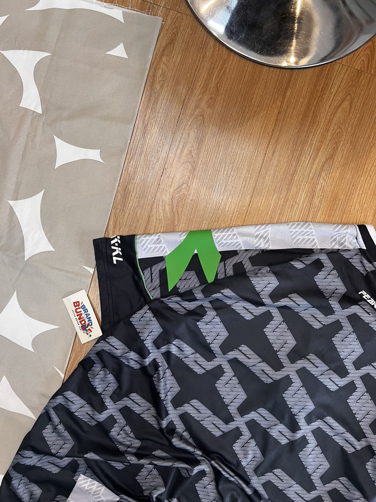 Other Peak.KL x Diadora x Grab x Lahlahland Size US XL / EU 56 / 4 - 7 Thumbnail