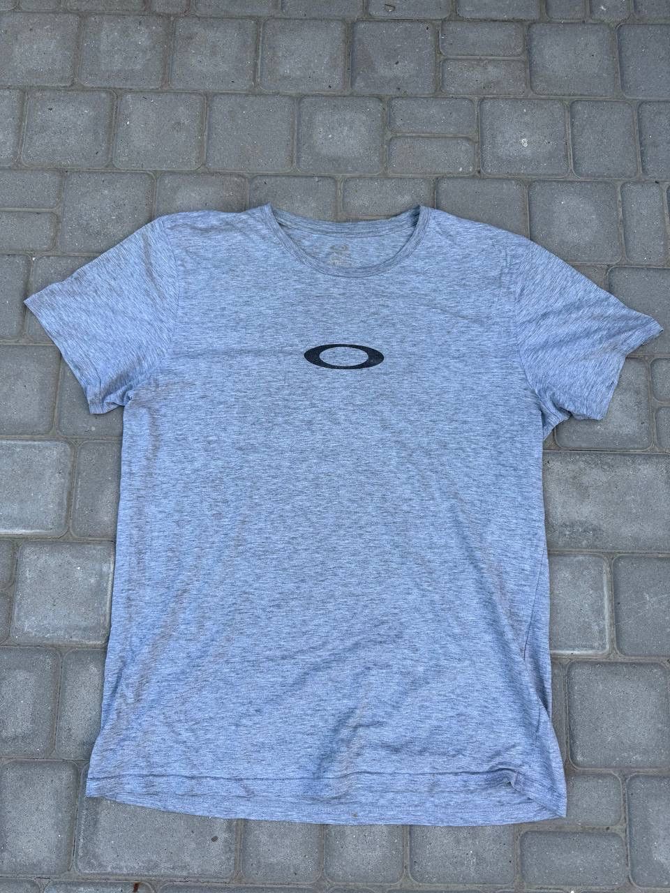 Oakley T Shirt Oakley Big Logo Y2K Streetwear Size US M / EU 48-50 / 2 - 1 Thumbnail