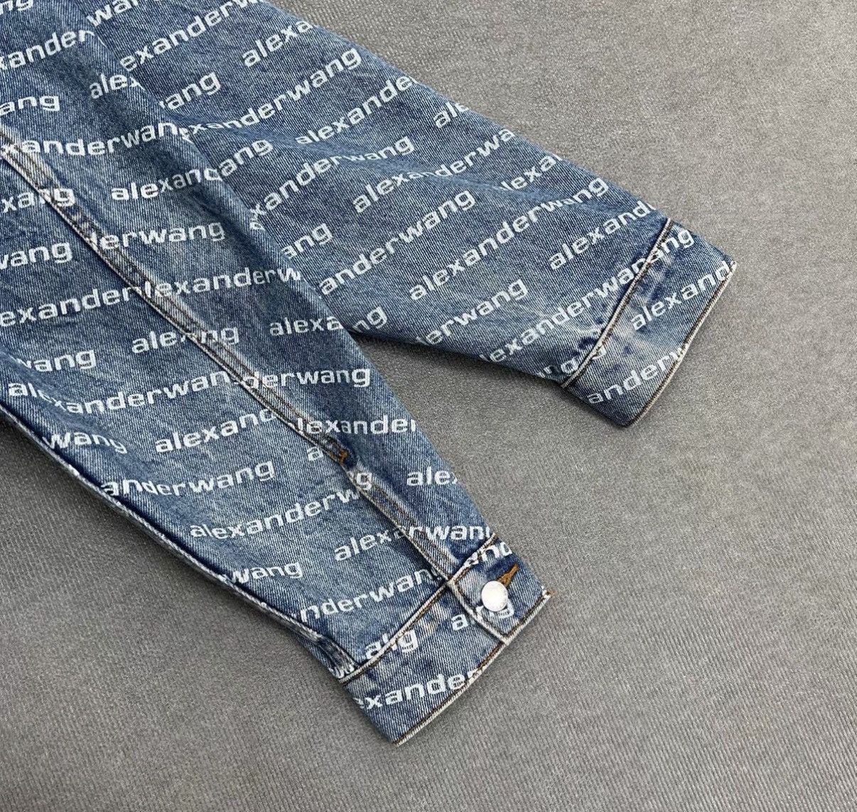 Alexander Wang Alexander Wang Blue All-Over Logo Washed Denim Jacket Size US S / EU 44-46 / 1 - 4 Thumbnail