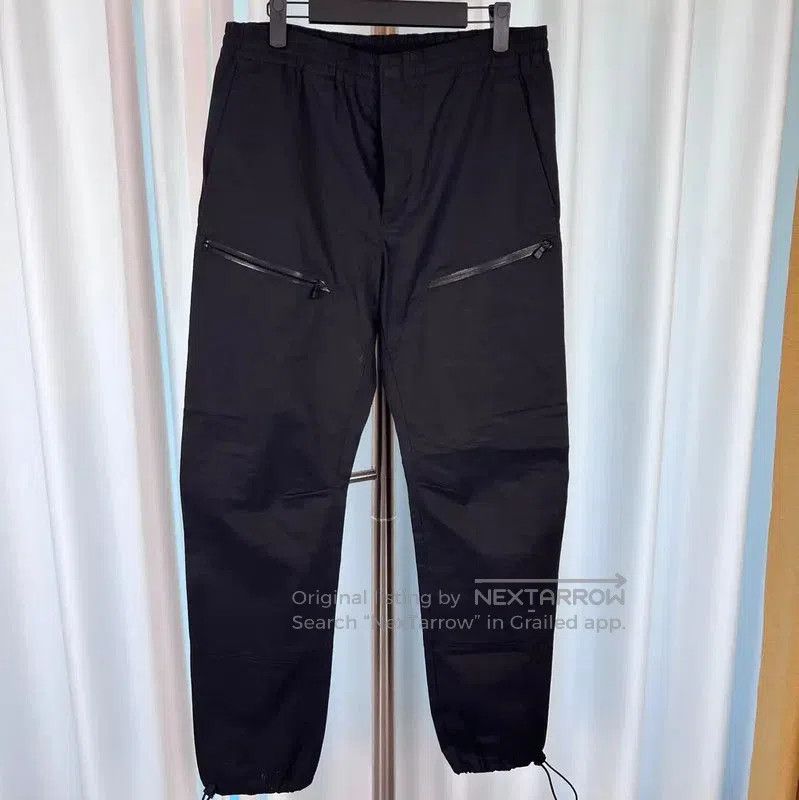 Louis Vuitton Louis Vuitton Men's Black Nylon Casual Pants . Size US 28 / EU 44 - 1 Thumbnail