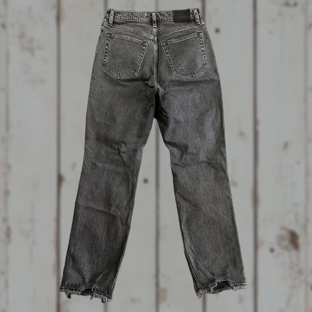 Abercrombie & Fitch Abercrombie & Fitch Jeans Ankle Straight 28 6 R Black Womens Regular 28 5-Pocket Denim Modern Comfort 90s Beach Bohemian City Preppy Style Size 28" / US 6 / IT 42 - 1 Thumbnail