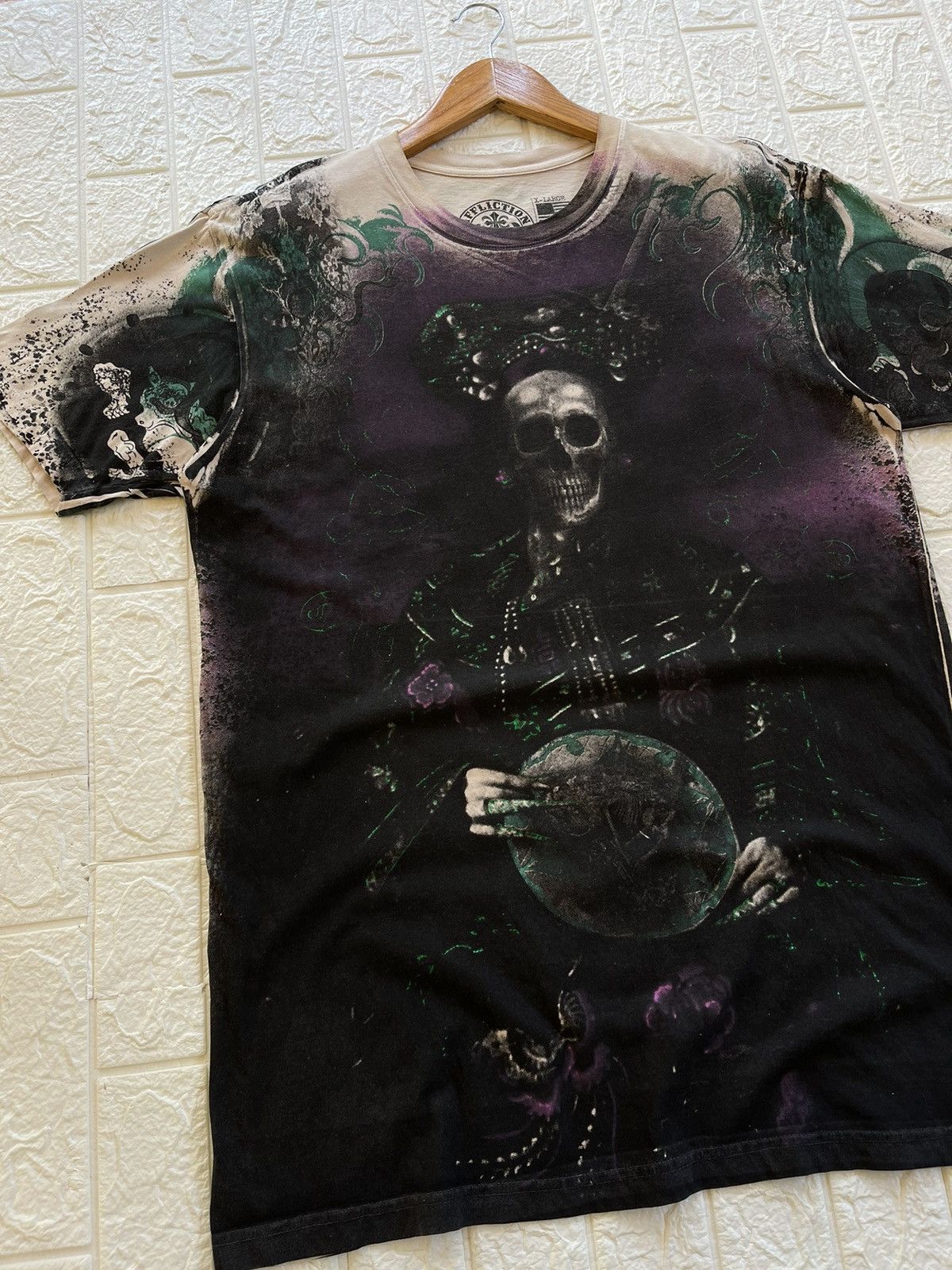 Affliction × Haunted Mound Affliction Skeleton Skull Full Print Size US L / EU 52-54 / 3 - 14 Thumbnail