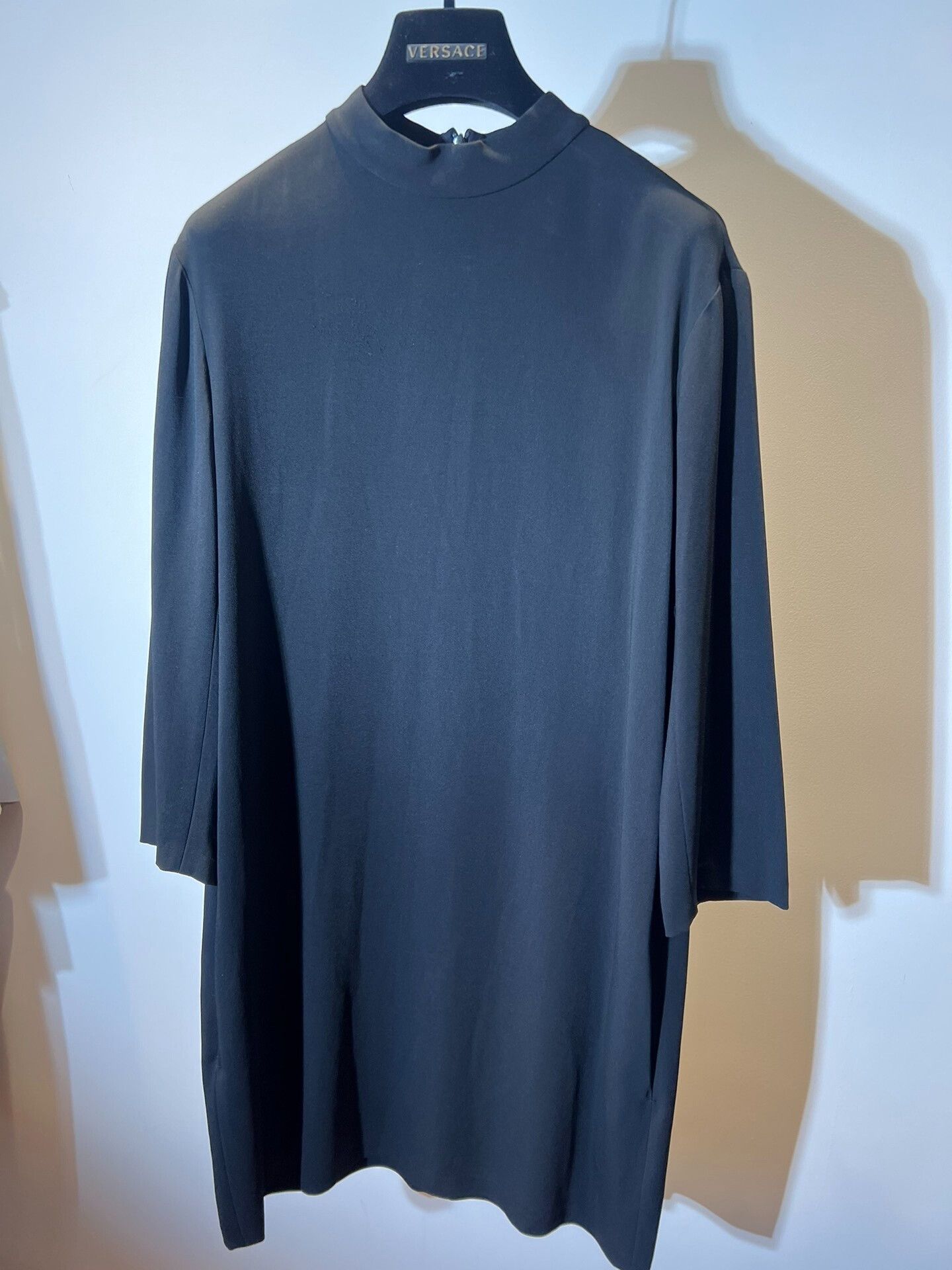 The Row Elegant Black Dress with Three-Quarter Sleeves Size XS / US 0-2 / IT 36-38 - 1 Preview