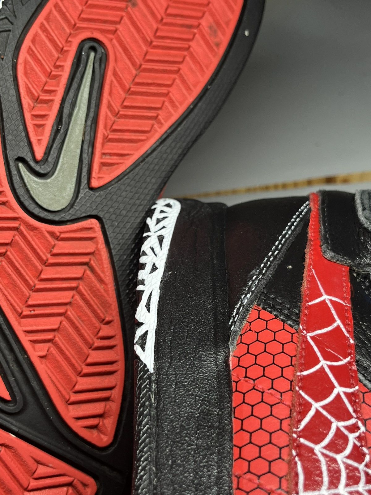 Nike 🕷️ Custom Nike SB Dunk Mid NikeiD Spider-Man Y2K Vintage EU42 Size US 8.5 / EU 41-42 - 10 Thumbnail