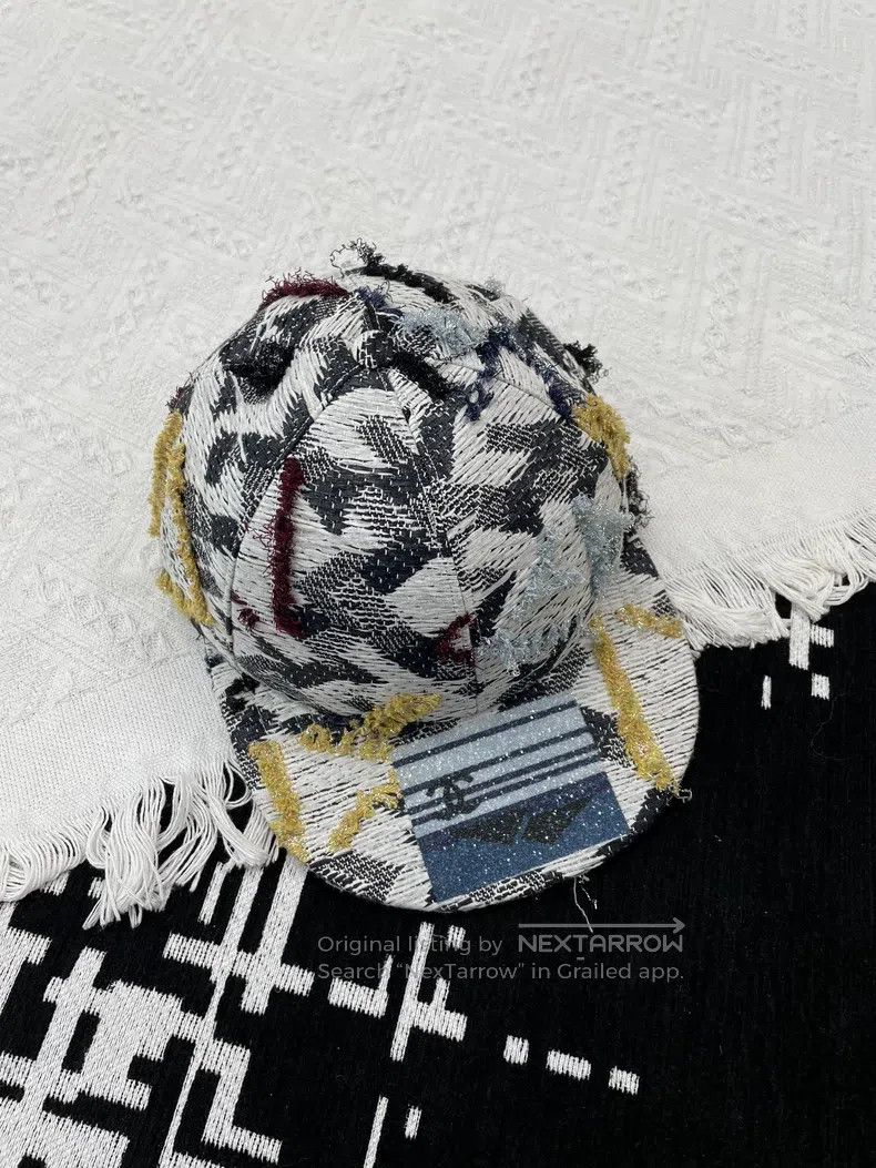 Chanel Chanel Colourful rhinestone sequin tweed baseball cap Size ONE SIZE - 1 Thumbnail