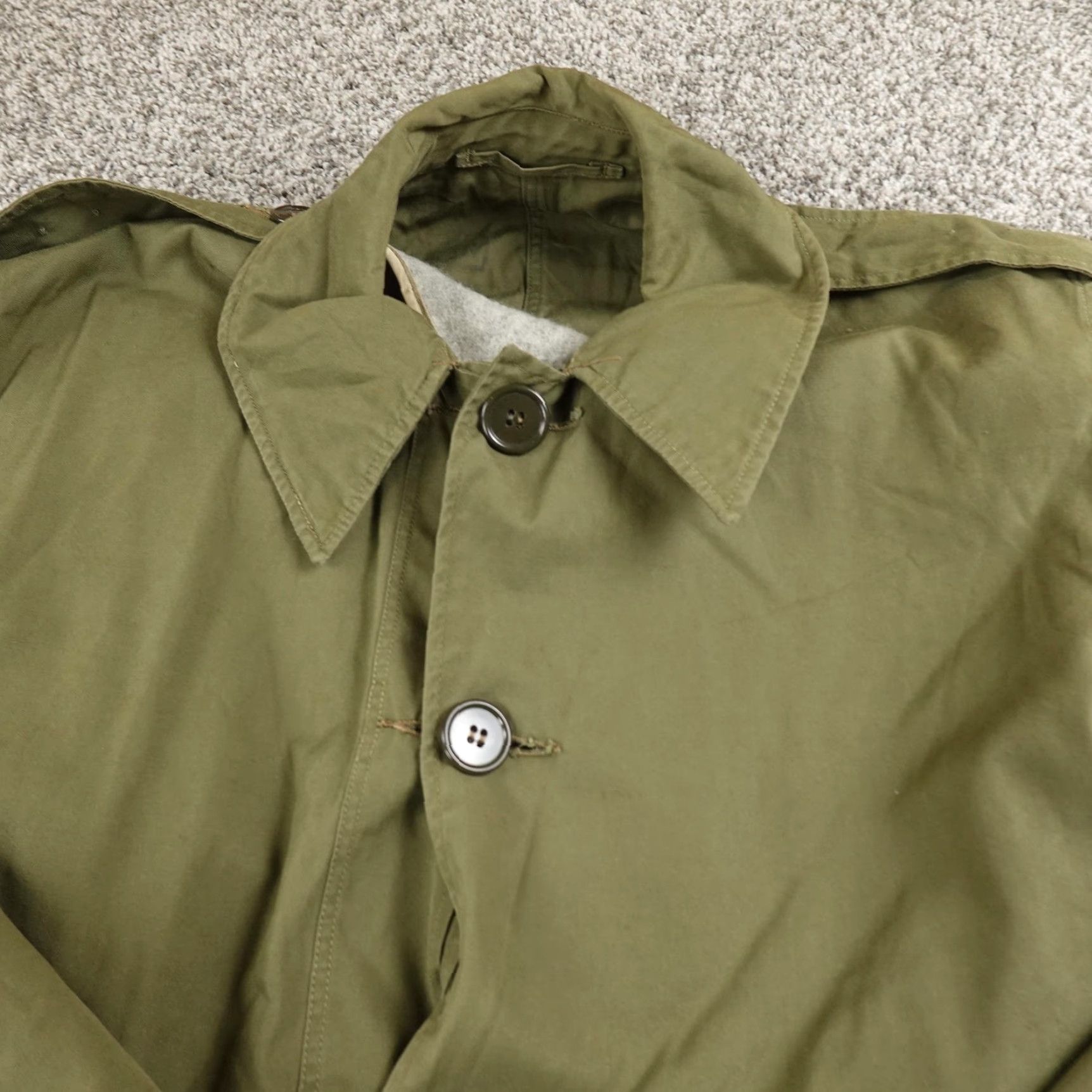 Vintage VINTAGE Army Jacket Mens M Green Wool Lined Trench Coat Overcoat Military Parka 70s Size US M / EU 48-50 / 2 - 2 Thumbnail