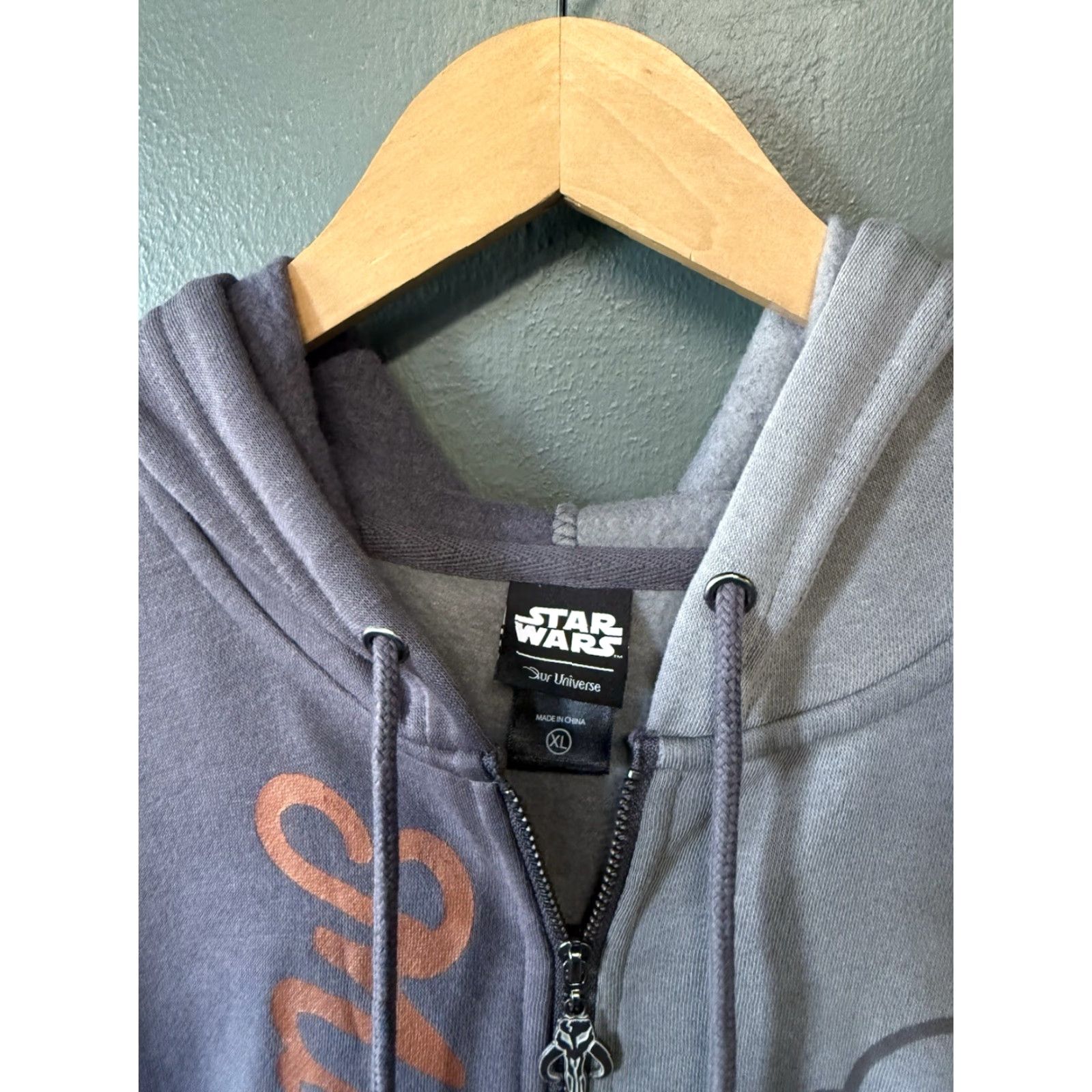 Star Wars VINTAGE Star Wars Our Universe Mens Gray Full Zip Mandalorian Sweatshirt Sz XL Size US XL / EU 56 / 4 - 3 Thumbnail