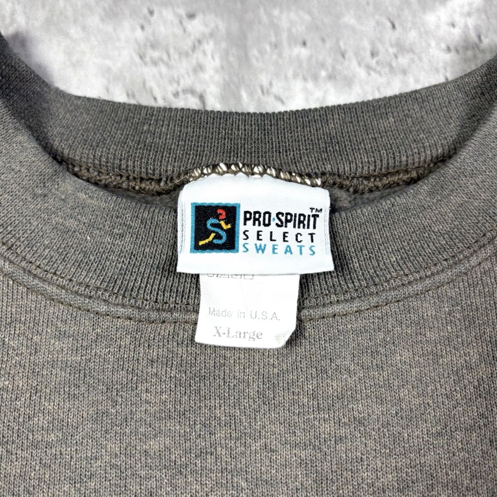 Vintage VINTAGE Boston Massachusetts Gray Pullover Sweatshirt Mens XL 90s City USA Graphic Print Heavyweight Cotton Blend Fleece Logo Purveyor Unbranded Size US XL / EU 56 / 4 - 4 Thumbnail