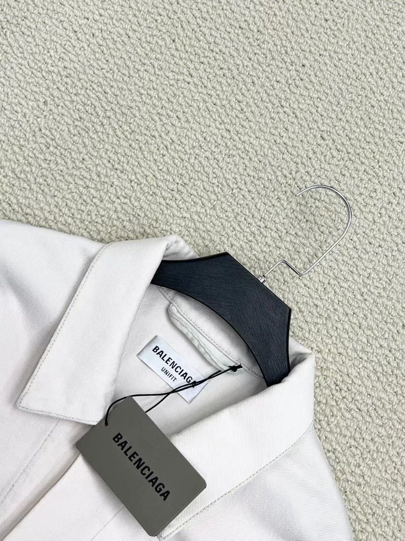 Balenciaga Balenciaga Off-white washed distressed logo monogrammed em Size US XS / EU 42 / 0 - 3 Thumbnail
